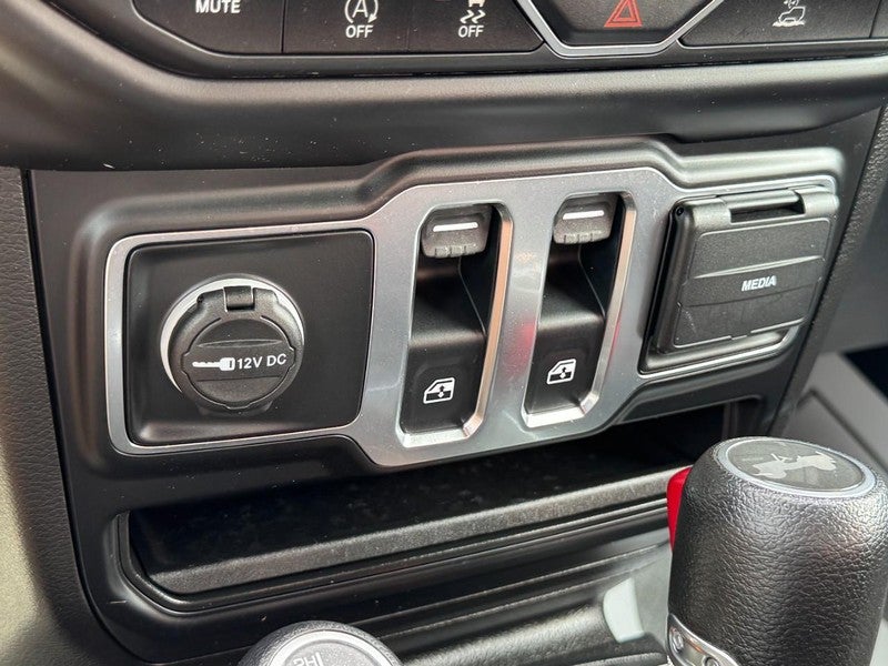 2022 Jeep Wrangler Sport S