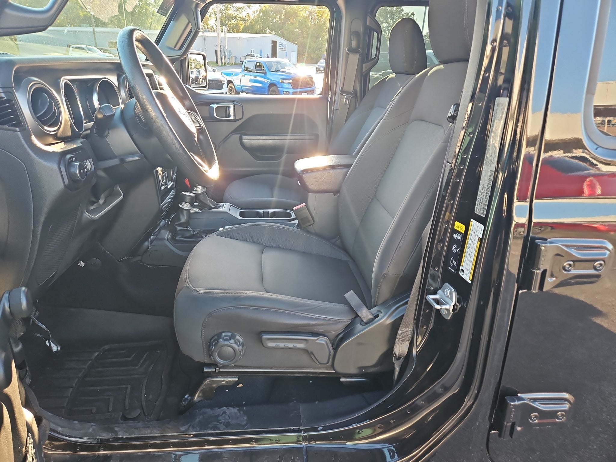 2022 Jeep Wrangler Unlimited Sport