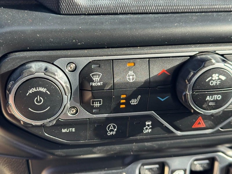 2019 Jeep Wrangler Sahara