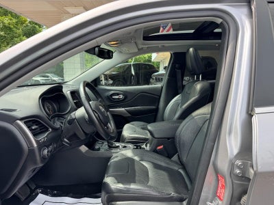 2021 Jeep Cherokee Latitude Lux