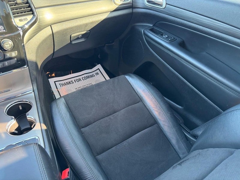 2022 Jeep Grand Cherokee Laredo X