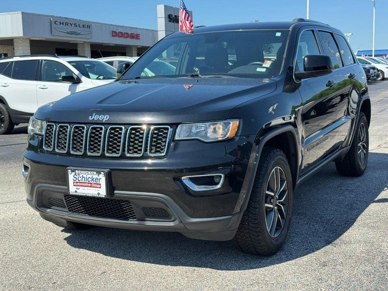 2020 Jeep Grand Cherokee Laredo E