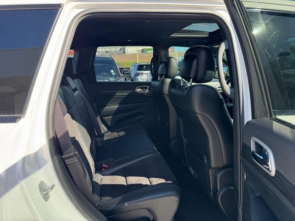 2022 Jeep Grand Cherokee Laredo X
