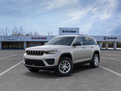 2026 Jeep Grand Cherokee Laredo