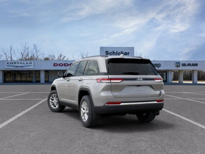 2026 Jeep Grand Cherokee Laredo