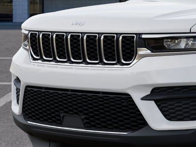 2027 Jeep Grand Cherokee Laredo