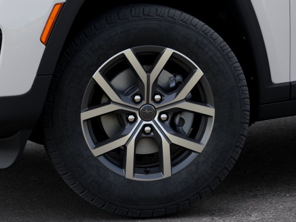 2027 Jeep Grand Cherokee Laredo