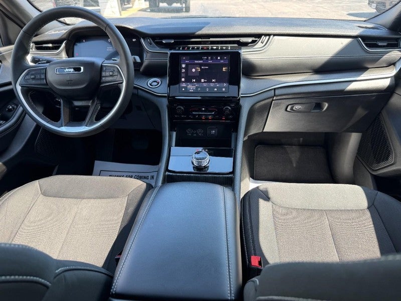 2024 Jeep Grand Cherokee Laredo X