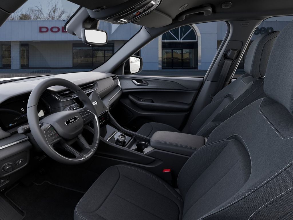 2026 Jeep Grand Cherokee Laredo