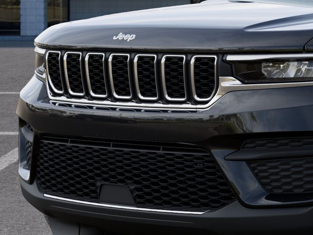2027 Jeep Grand Cherokee Laredo X