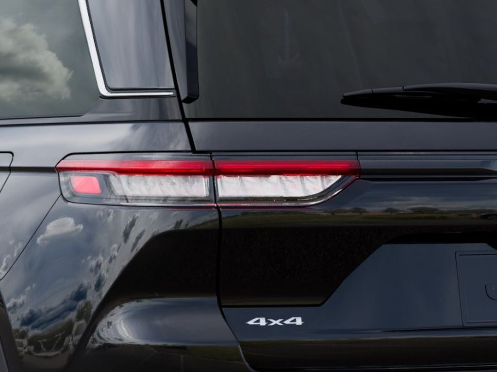2027 Jeep Grand Cherokee Laredo X
