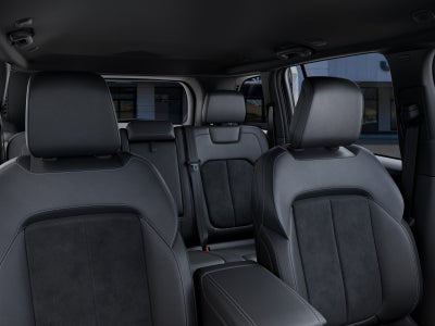 2027 Jeep Grand Cherokee Laredo Altitude