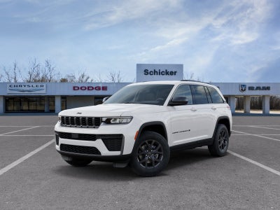 2027 Jeep Grand Cherokee Laredo Altitude