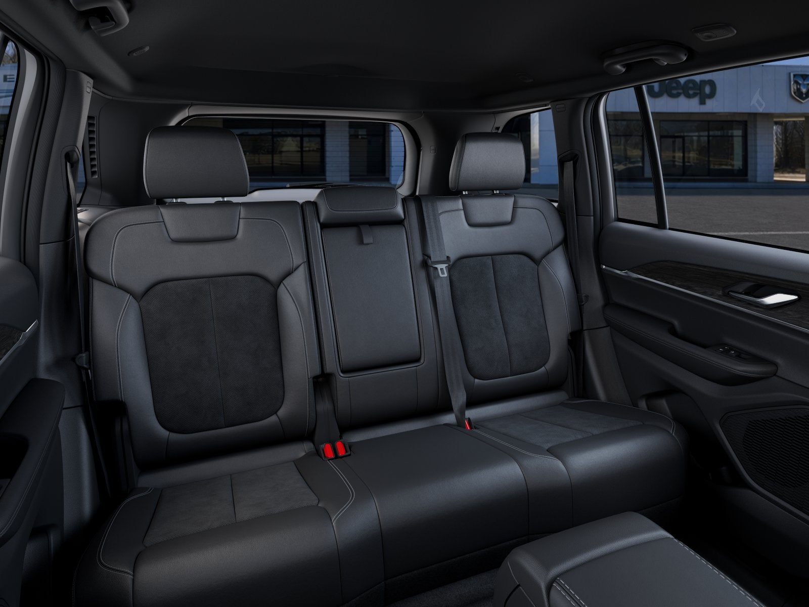 2027 Jeep Grand Cherokee Laredo Altitude