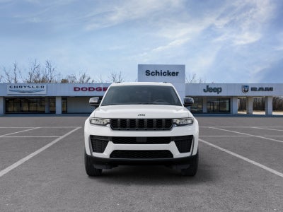 2027 Jeep Grand Cherokee Laredo Altitude