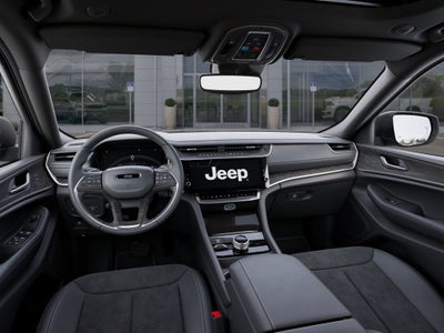 2026 Jeep Grand Cherokee Laredo Altitude