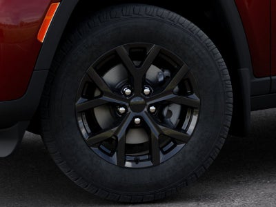 2026 Jeep Grand Cherokee Laredo Altitude