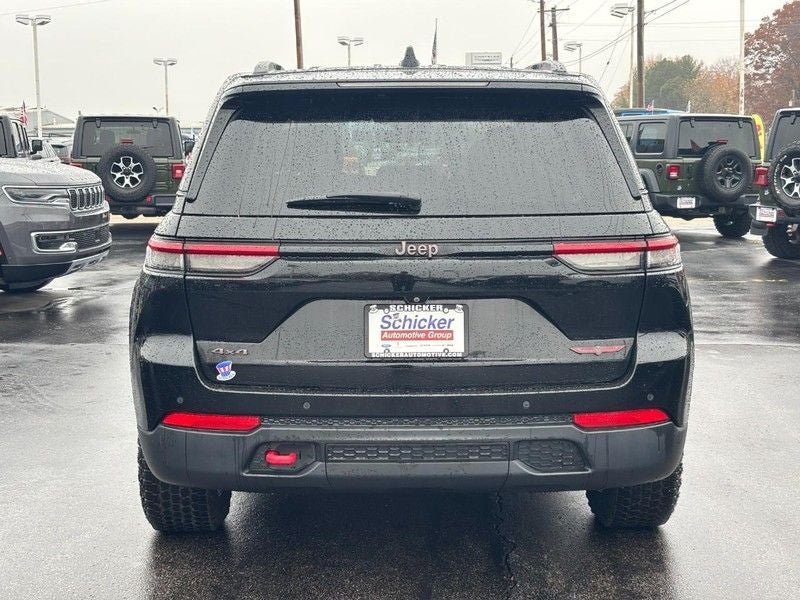 2022 Jeep Grand Cherokee Trailhawk