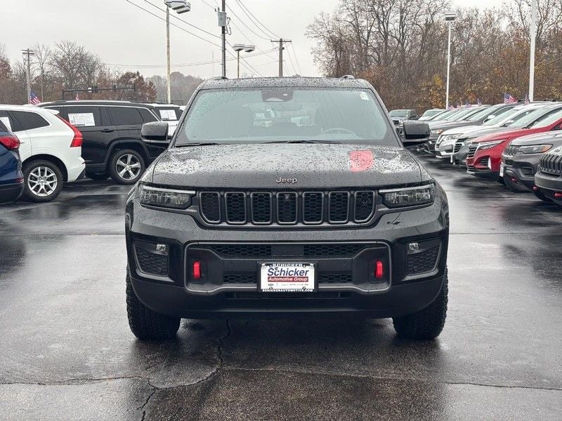 2022 Jeep Grand Cherokee Trailhawk