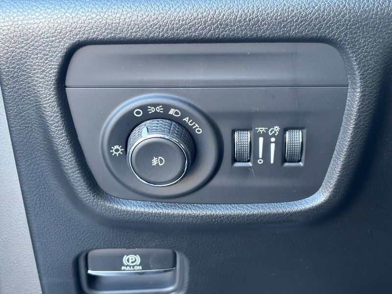 2025 Jeep Grand Cherokee Overland