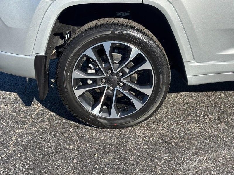 2025 Jeep Grand Cherokee Overland