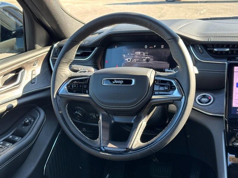 2025 Jeep Grand Cherokee Overland