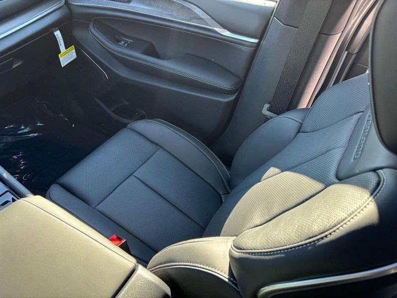 2025 Jeep Grand Cherokee Overland