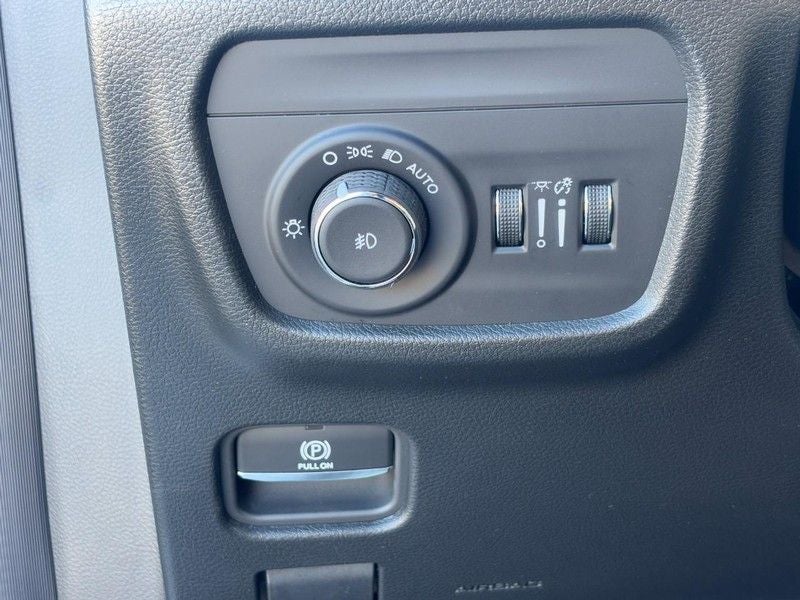 2025 Jeep Grand Cherokee Overland