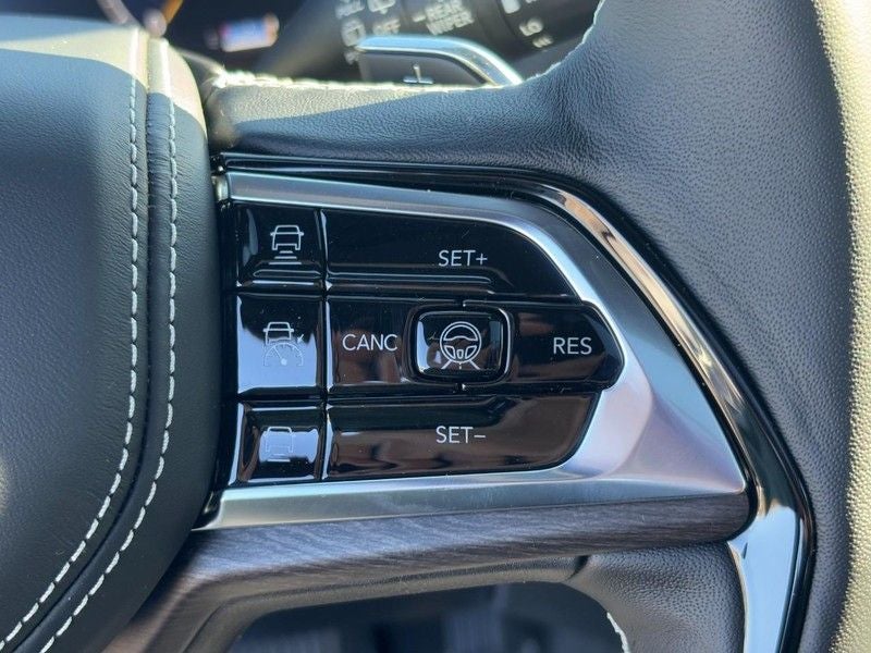 2025 Jeep Grand Cherokee Overland