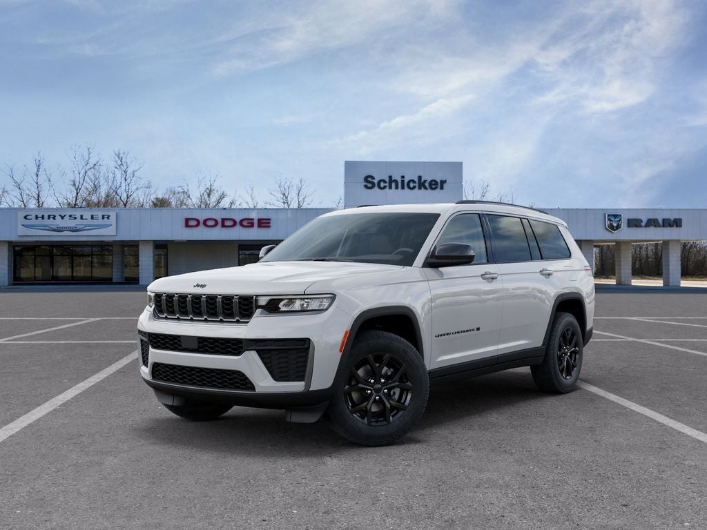 2026 Jeep Grand Cherokee L Laredo Altitude