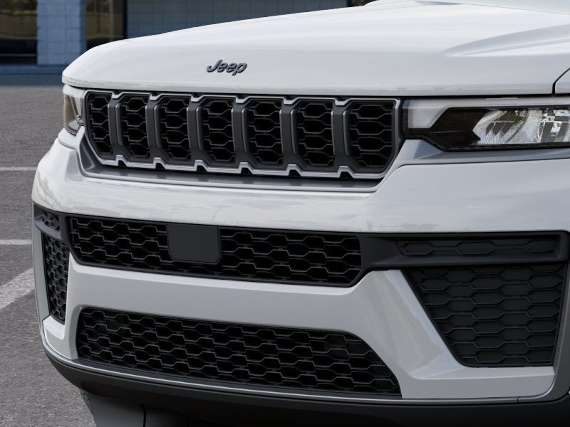 2026 Jeep Grand Cherokee L Laredo Altitude