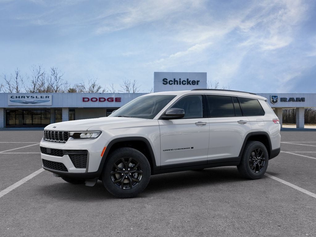 2026 Jeep Grand Cherokee L Laredo Altitude