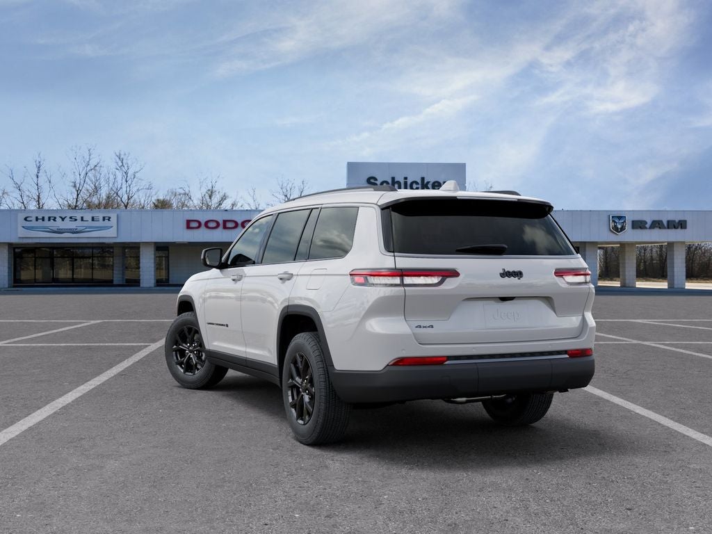2026 Jeep Grand Cherokee L Laredo Altitude