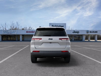 2026 Jeep Grand Cherokee L Laredo Altitude