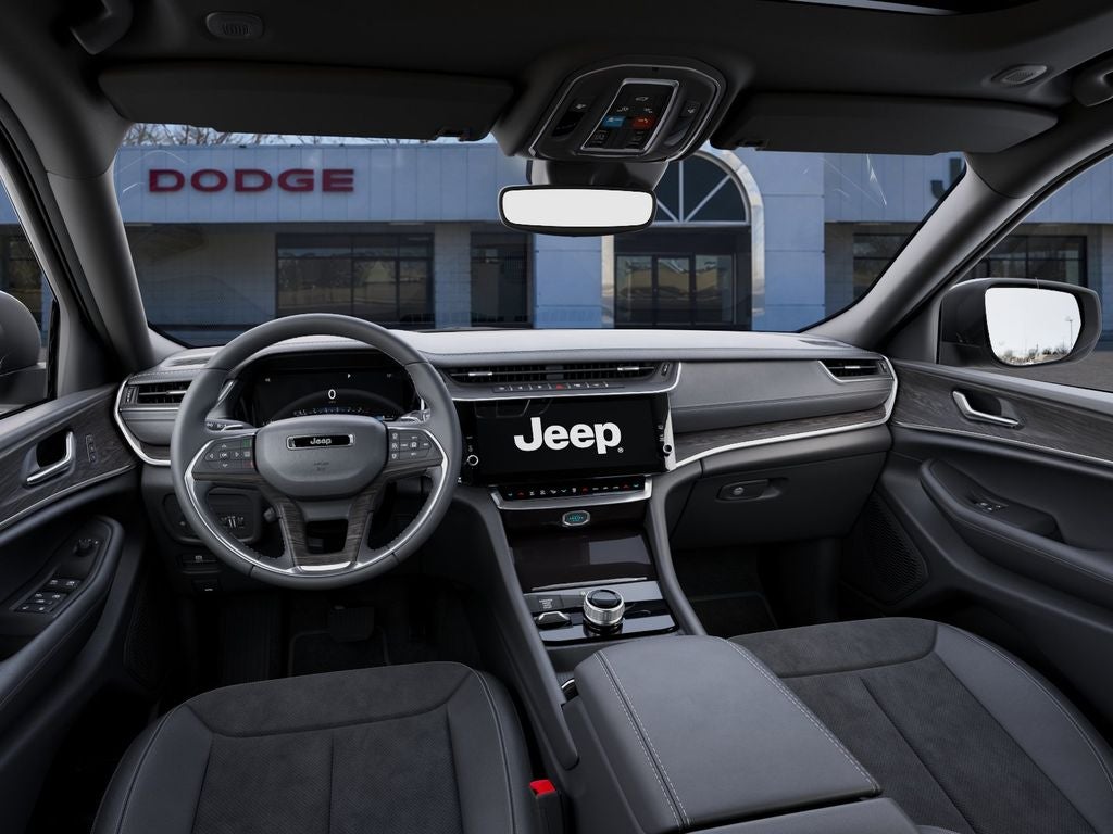 2026 Jeep Grand Cherokee L Laredo Altitude
