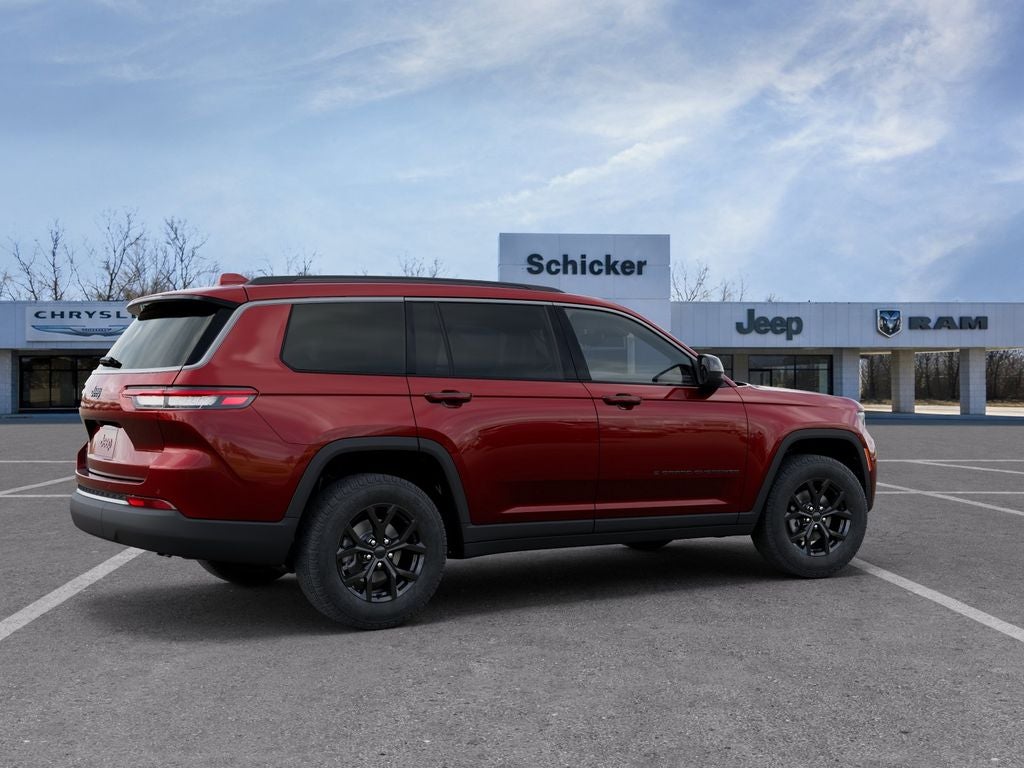 2026 Jeep Grand Cherokee L Laredo Altitude