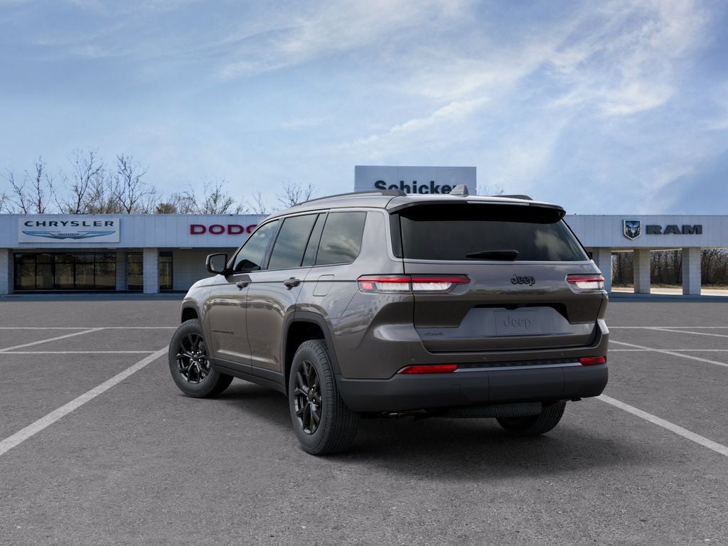 2026 Jeep Grand Cherokee L Laredo Altitude