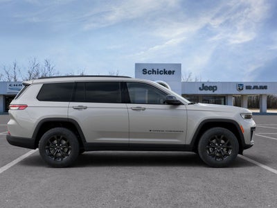 2026 Jeep Grand Cherokee L Laredo Altitude