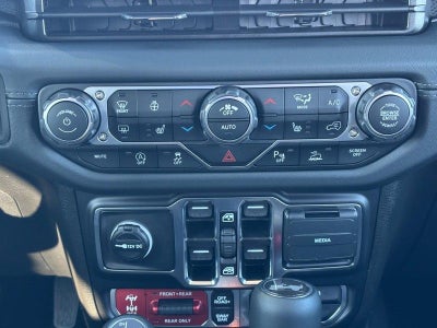 2025 Jeep Wrangler Rubicon X