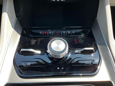 2025 Jeep Wagoneer Series II Overland