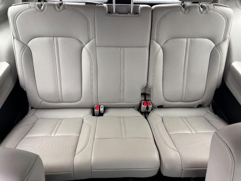 2023 Jeep Wagoneer Series III