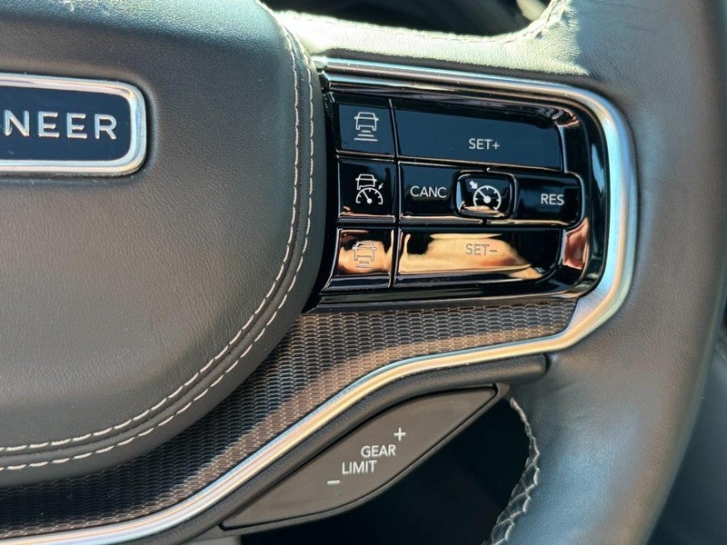 2024 Jeep Grand Wagoneer Series II Obsidian