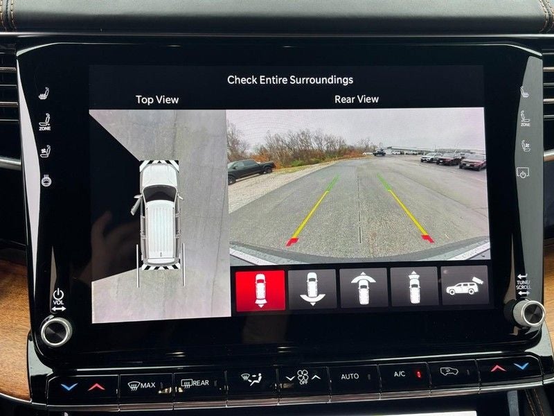 2022 Jeep Grand Wagoneer Series III