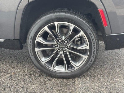 2022 Jeep Grand Wagoneer Series III