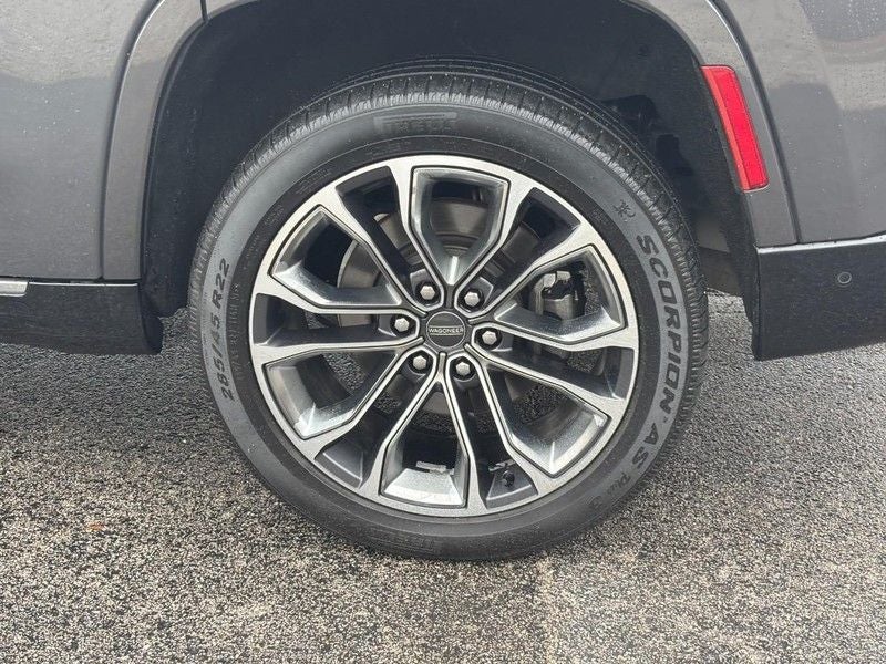 2022 Jeep Grand Wagoneer Series III