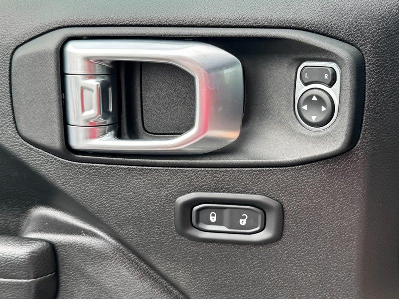 2022 Jeep Gladiator Sport S