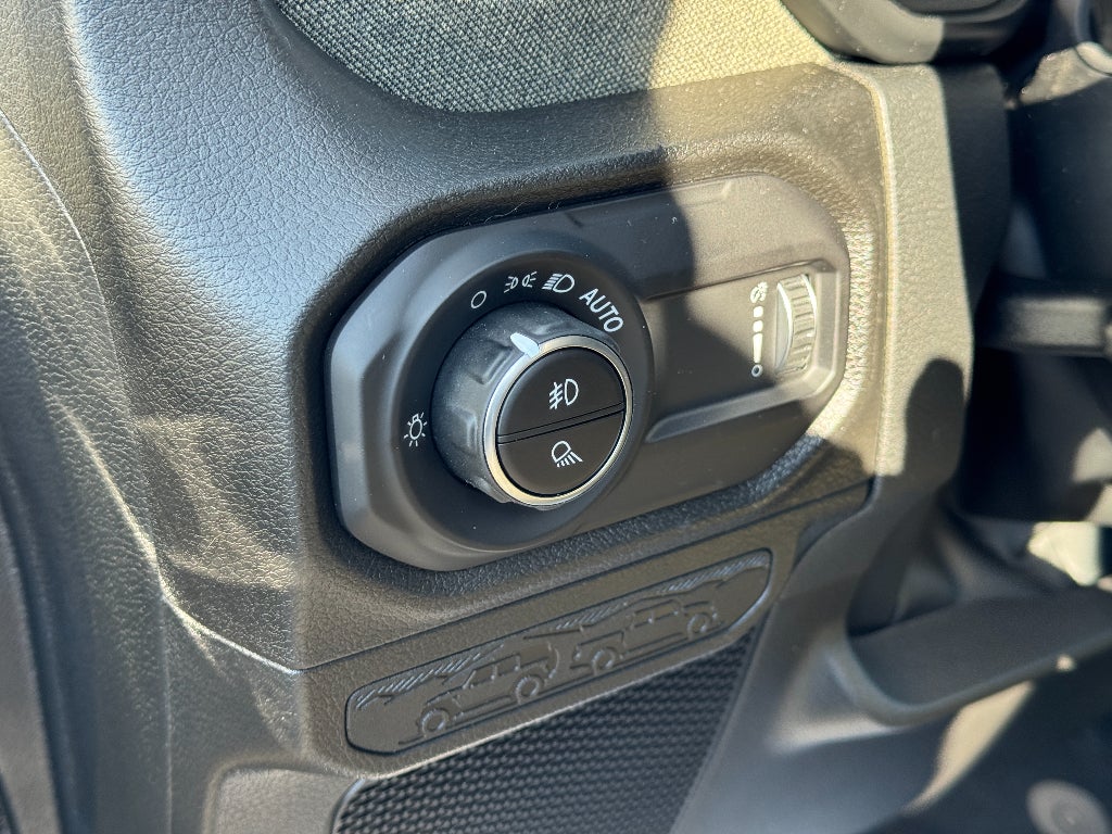 2026 Jeep Gladiator Willys 41