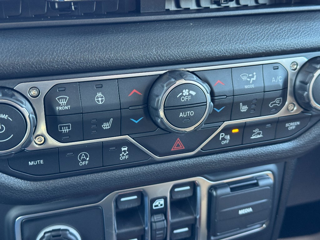 2026 Jeep Gladiator Willys 41