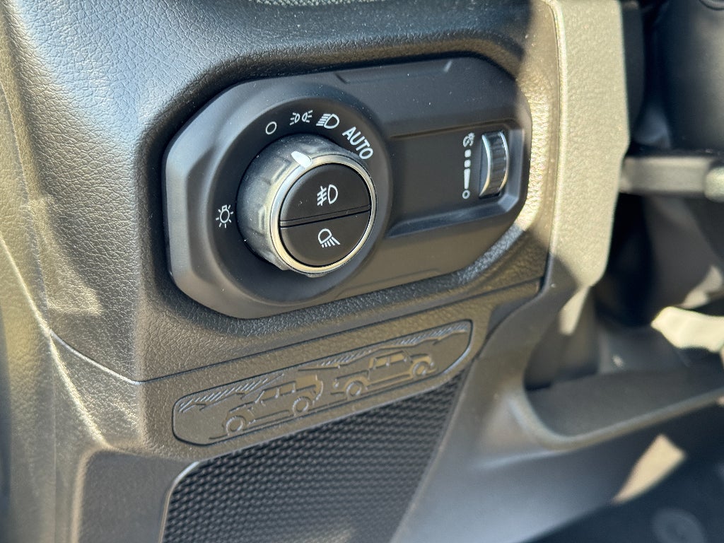 2026 Jeep Gladiator Willys 41