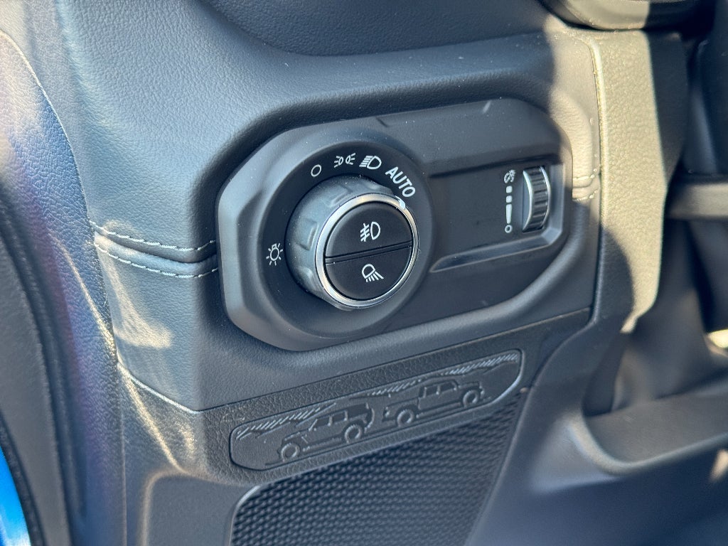 2026 Jeep Gladiator Sahara